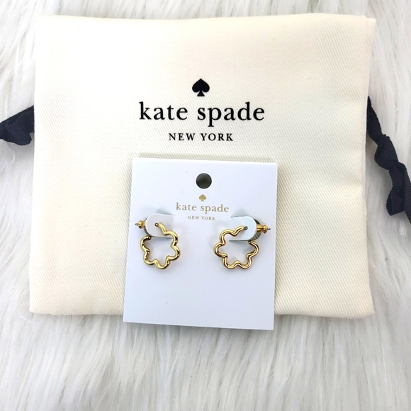 NWT KATE SPADE NEW YORK Scrunched Scallops Mini Hoop Earrings Gold